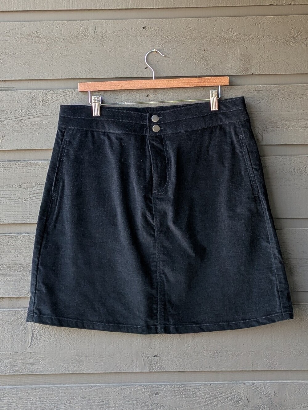 NWT Arula Classic Black Velvet Skirt Size X Women's 10-12